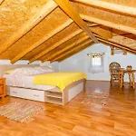 House Nikica בית נופש