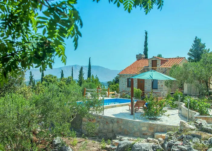 House Nikica Semesterbostad *