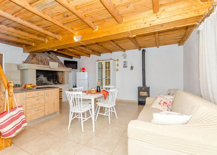 House Nikica Korčula