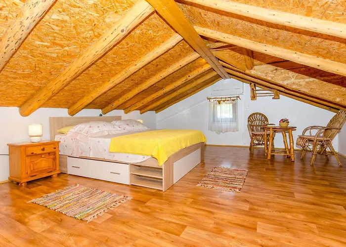 House Nikica Semesterbostad